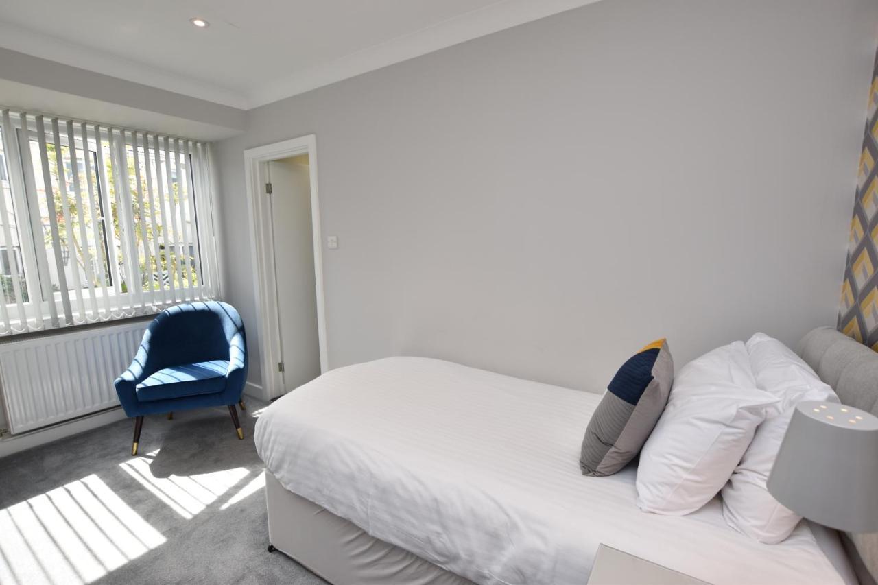 Kingsway Hotel. Клийторпс Екстериор снимка